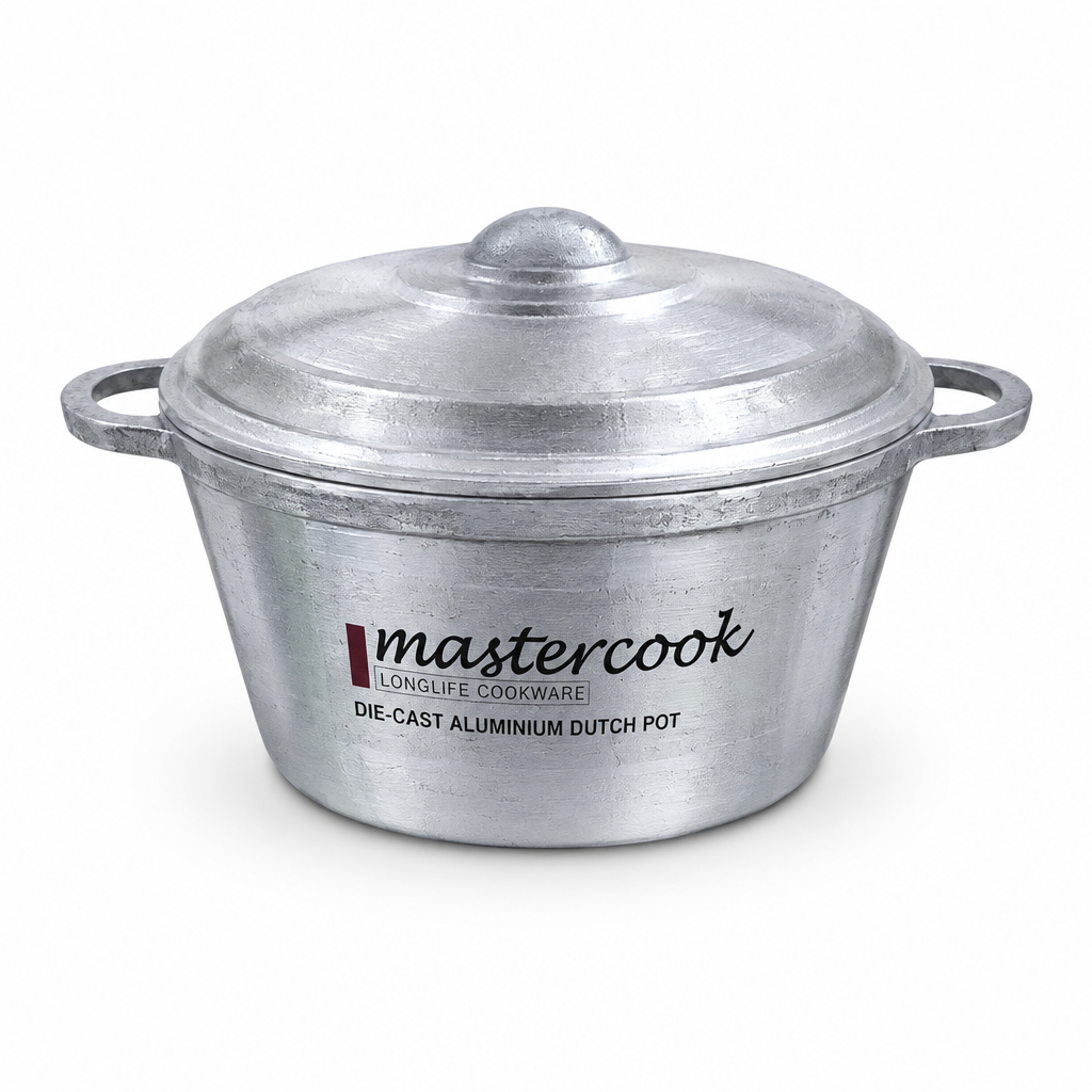 22cm Dutch pot studio image