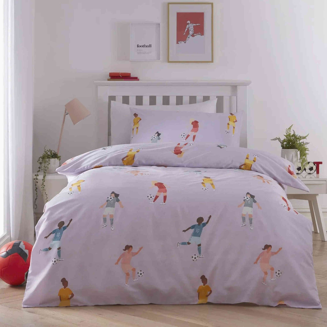 Girls United Duvet Cover &amp; Pillowcase Set | Single