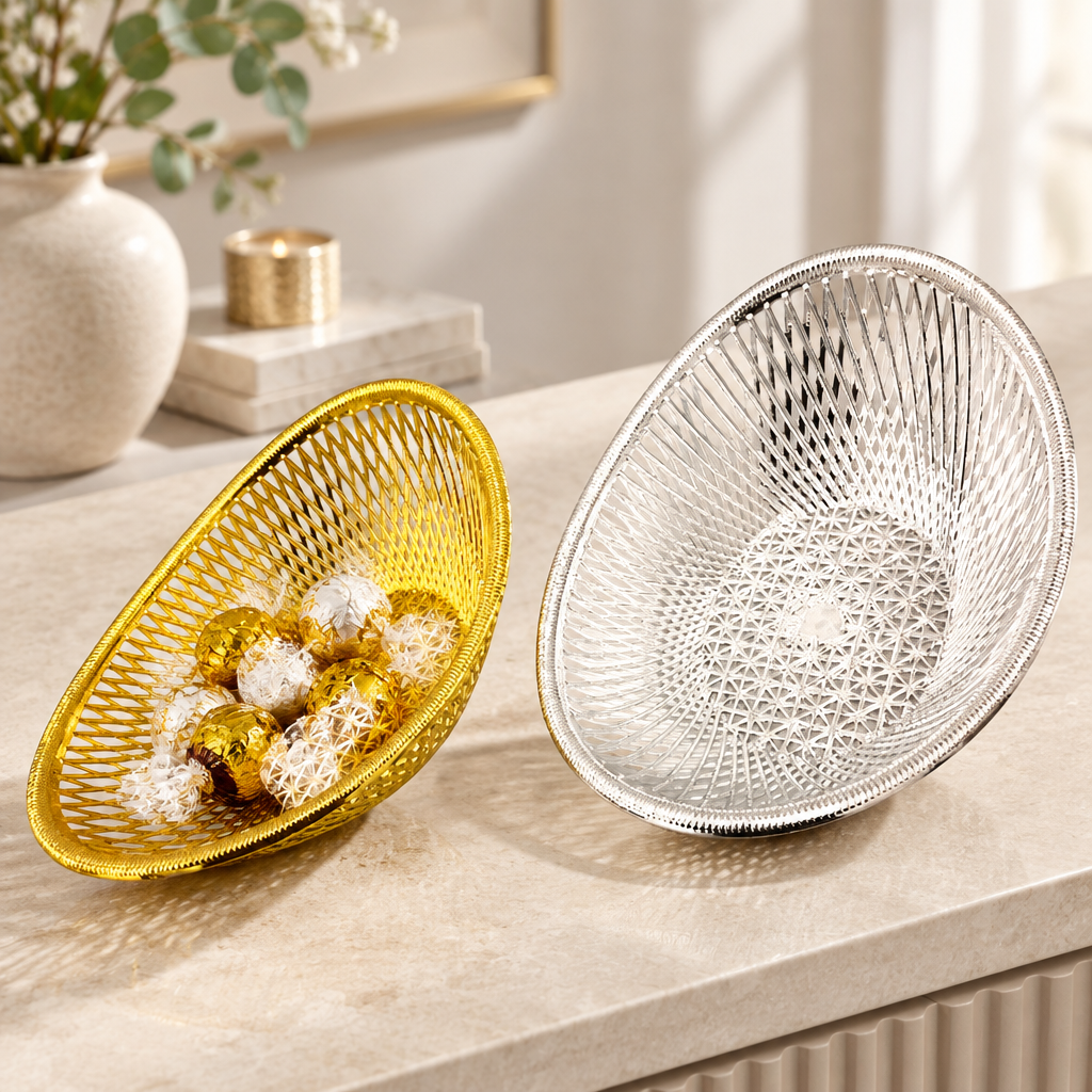 Gold/Silver Plastic Oval Basket