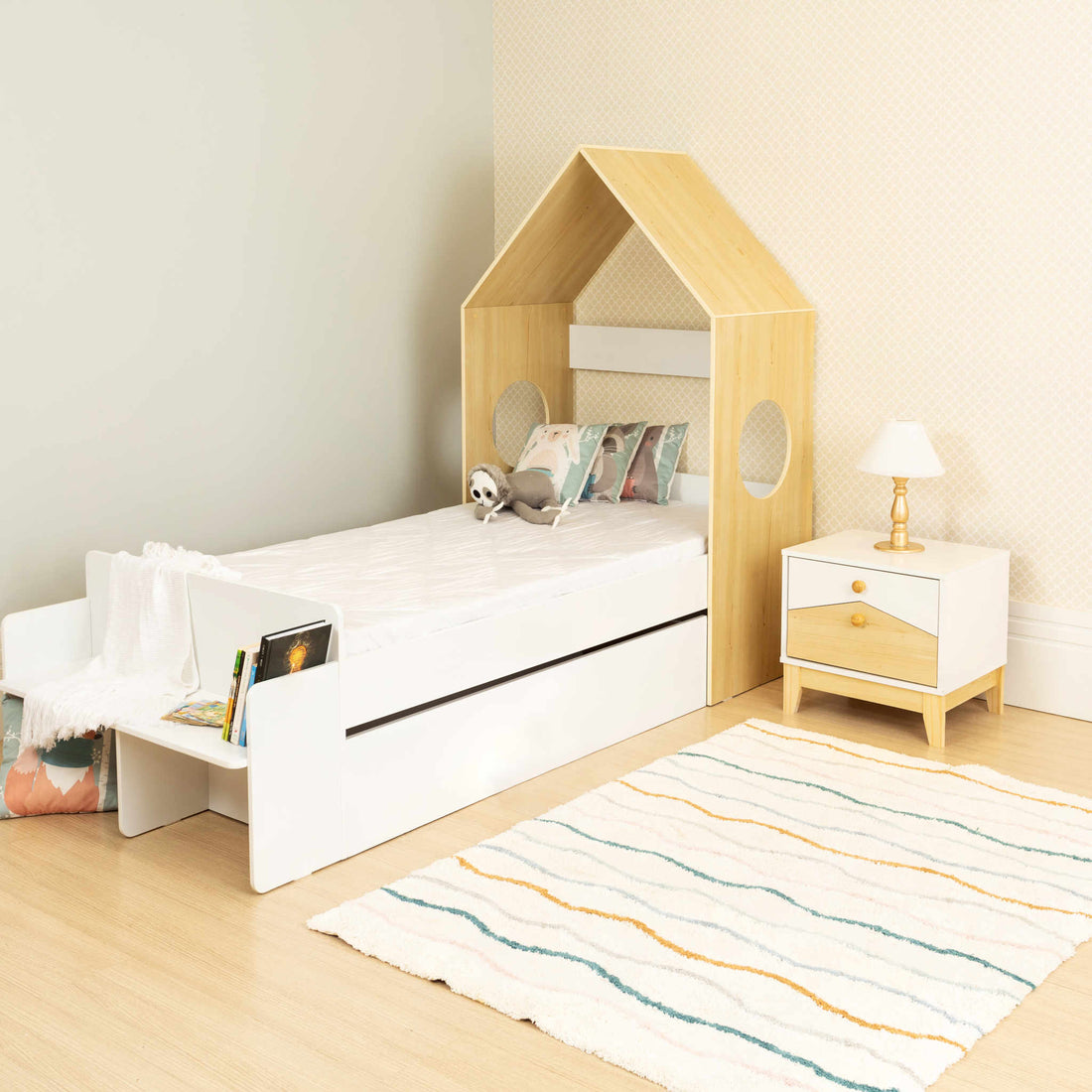 Cody 1 Drawer House Bed (White/Pine Effect)